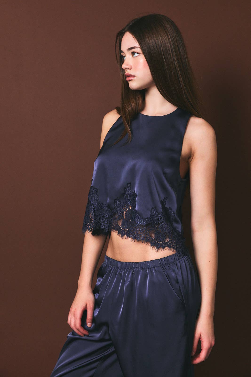HALTER NECK LACE TRIM DETAIL SLEEVELESS TOP