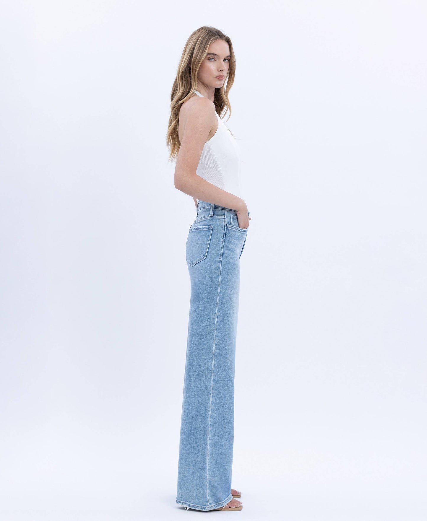 HIGH RISE FULL LENGTH WIDE JEANS