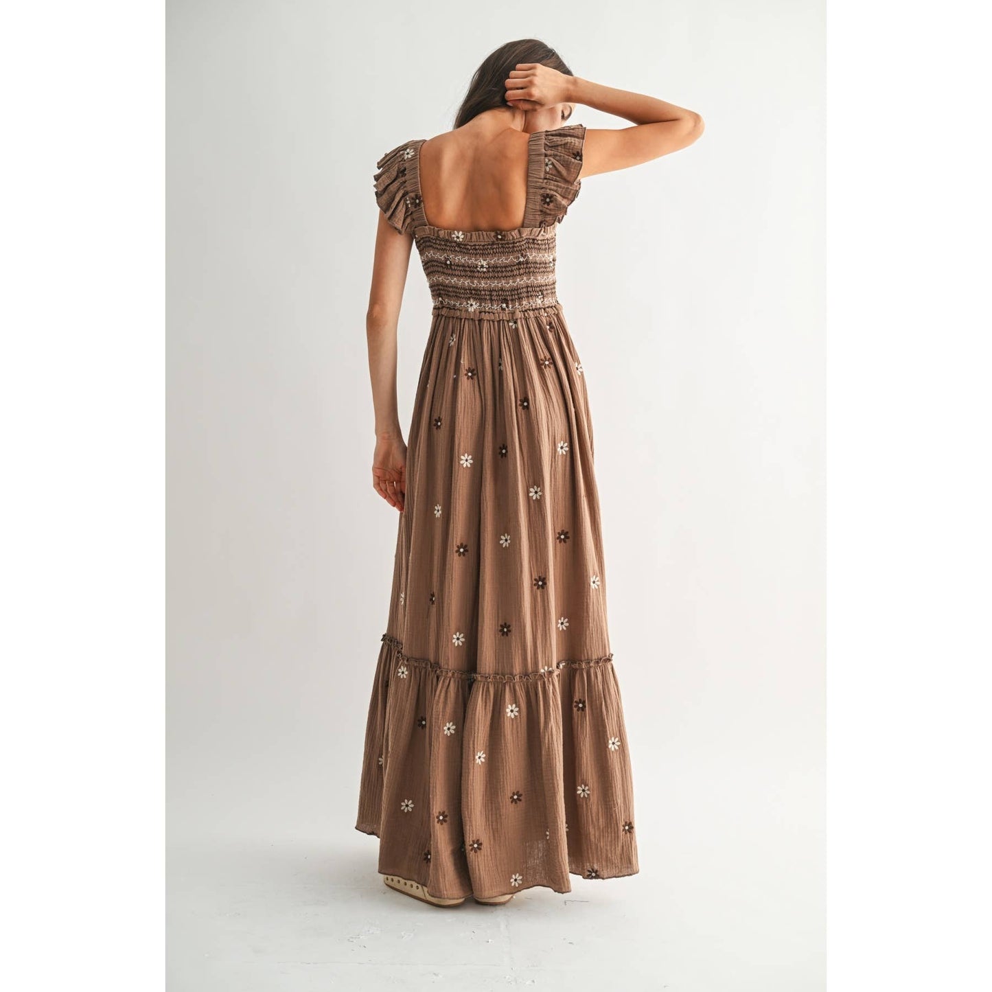 FLORAL EMBROIDERED MAXI DRESS