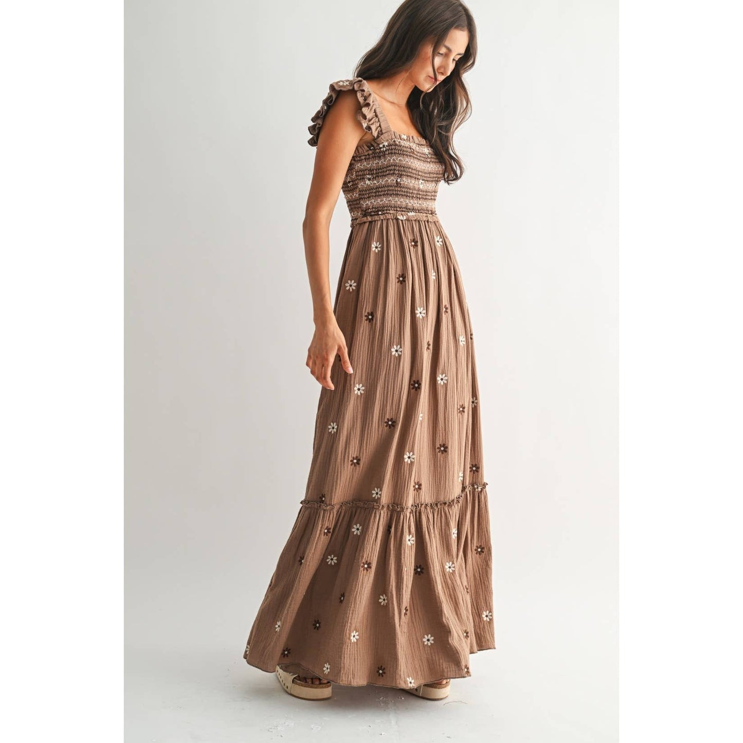 FLORAL EMBROIDERED MAXI DRESS