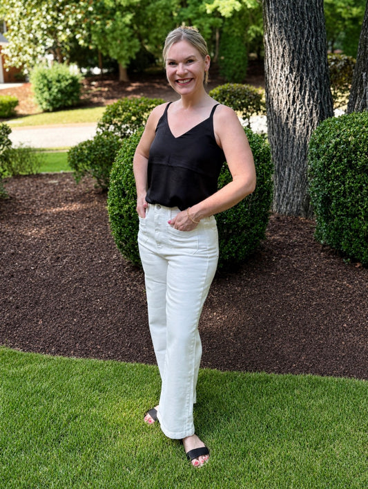 Patch Pocket Wide Leg Jeans