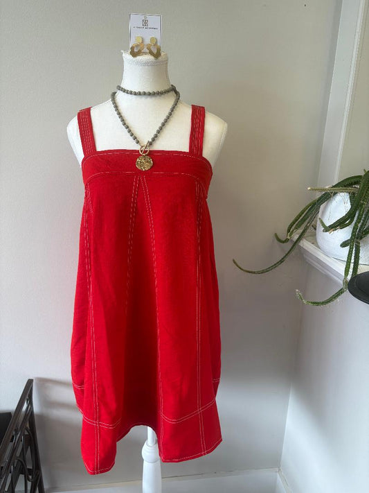 A Festive Red Dress by Entro